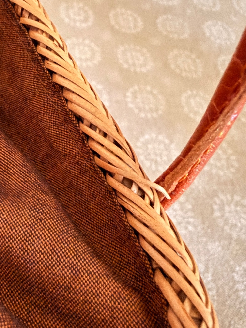EUC Bosom Buddy Handwoven Straw Bag with Ribbon & Sand Dollar - Picture 9 of 14